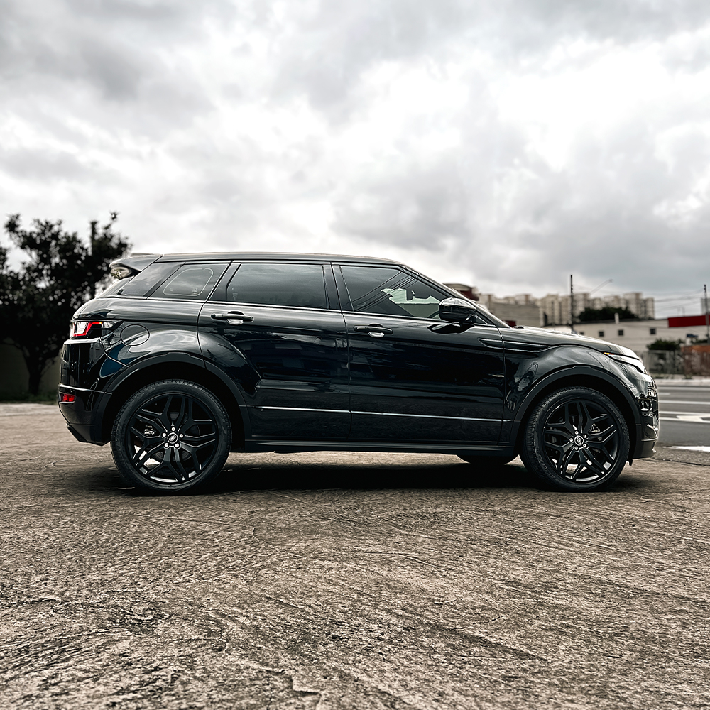 Land Rover Range Rover Evoque - Gearhead Carros Premium