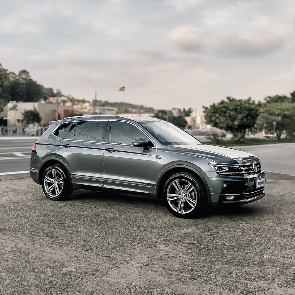 Volkswagen Tiguan 350 TSI 2018 Blindada - Gearhead Carros Premium