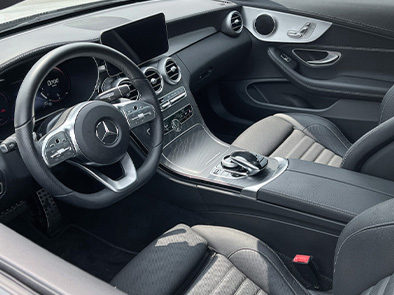 LP-AUX-img1-Mercedes-Benz-C300