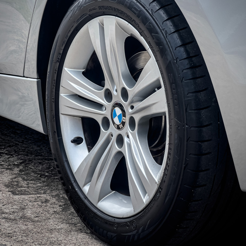 SITE_galeria-BMW-320-SPORT-2018-09