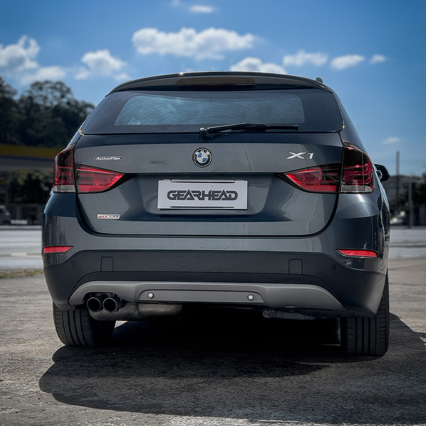 SITE_galeria-BMW-X1-sDRIVE20i-TURBO-BLINDADO-05