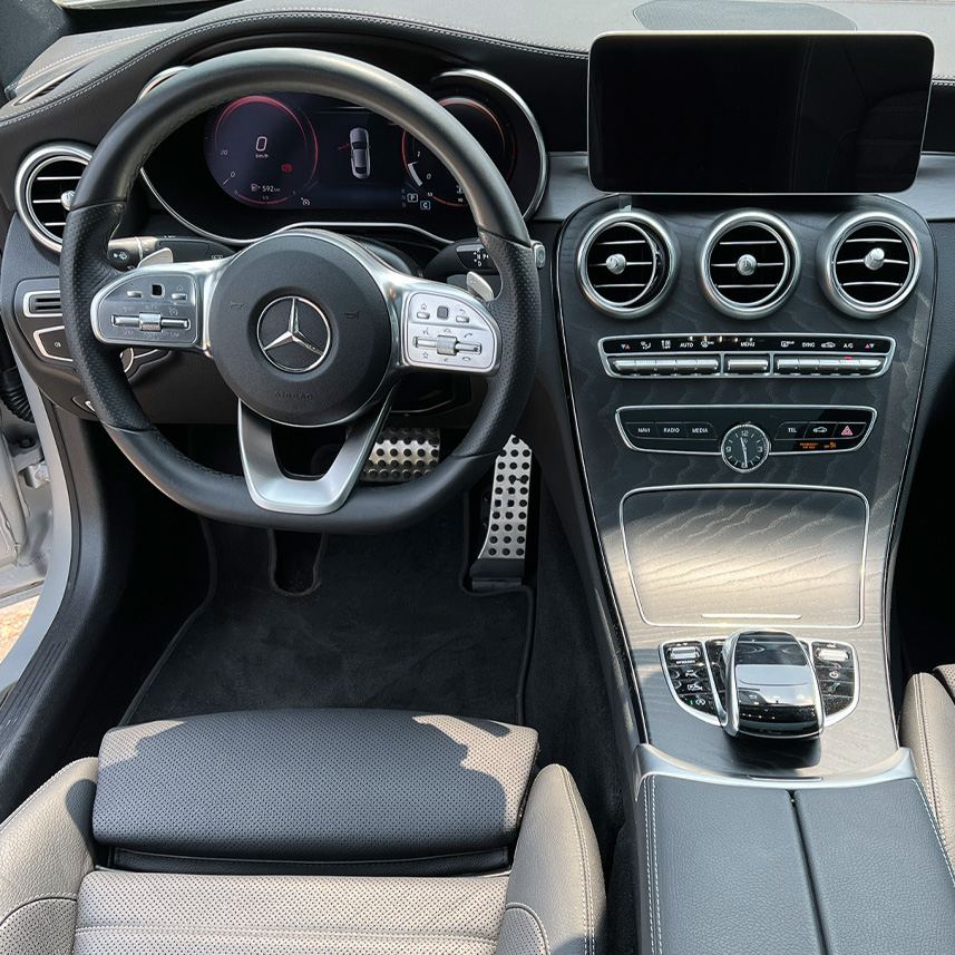 SITE_galeria-Mercedes-Benz-C300-02