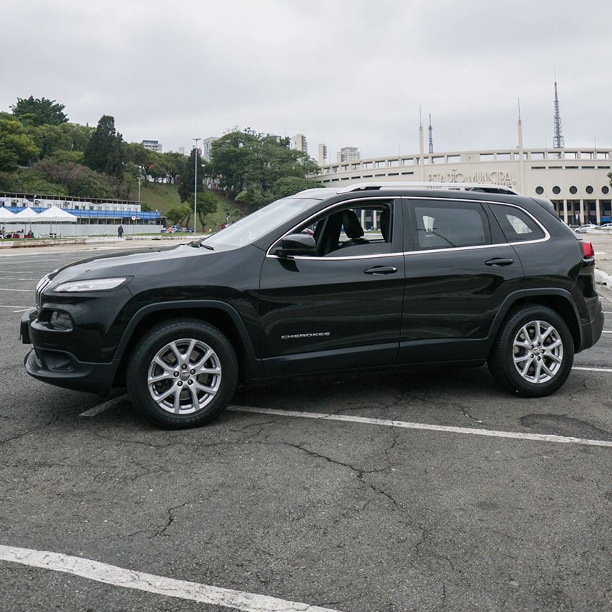 SITE_galeria-JEEP-Cherokee-blindado-08