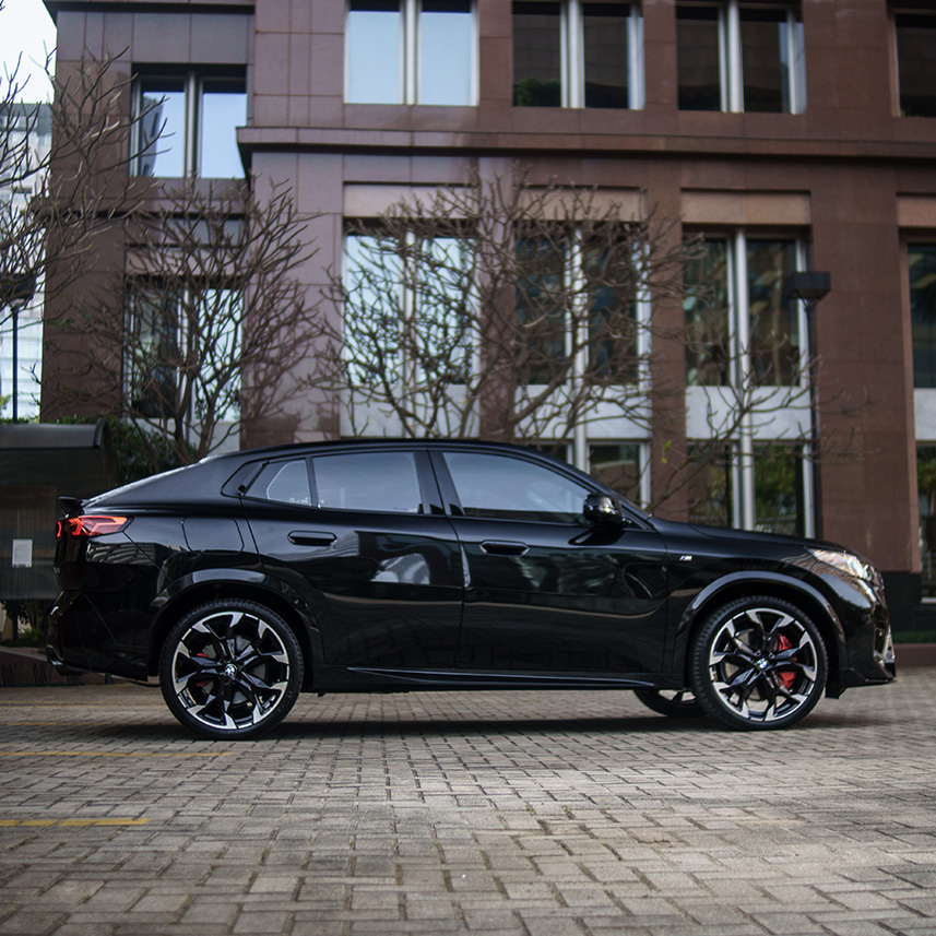 galeria-BMW-X2-M35i-2025-11