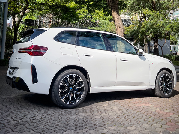 LP-Hero-img-BMW-X3-30xLINE-MSPORT-2026-0km