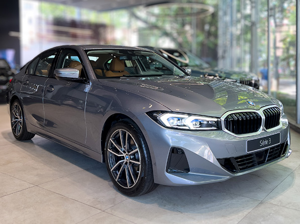 LP-Hero-img-BMW320-SPORT-GP-2026-0KM