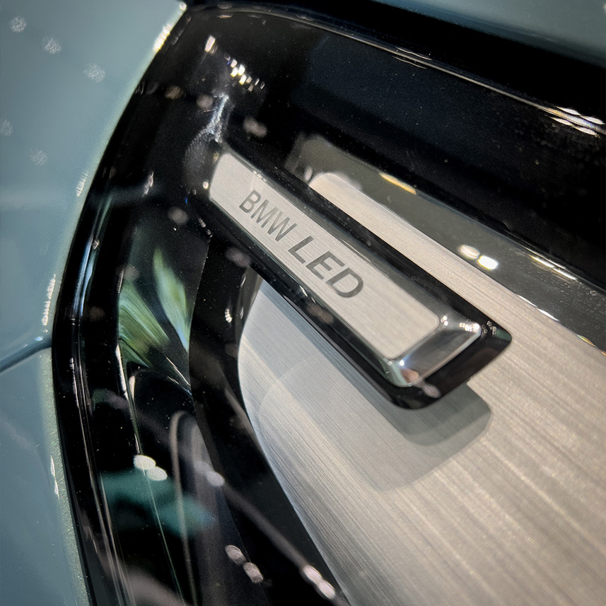 galeria-BMW-X1-sDRIVE20i-MSPORT-2026-0km-02