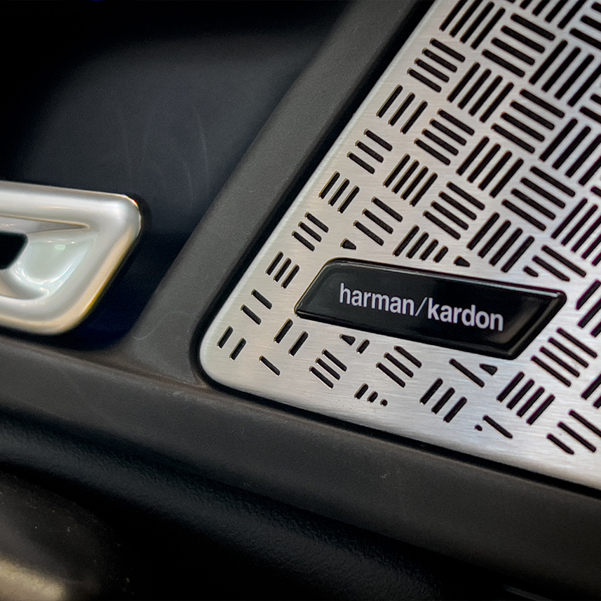 galeria-BMW-X1-sDRIVE20i-MSPORT-2026-0km-08