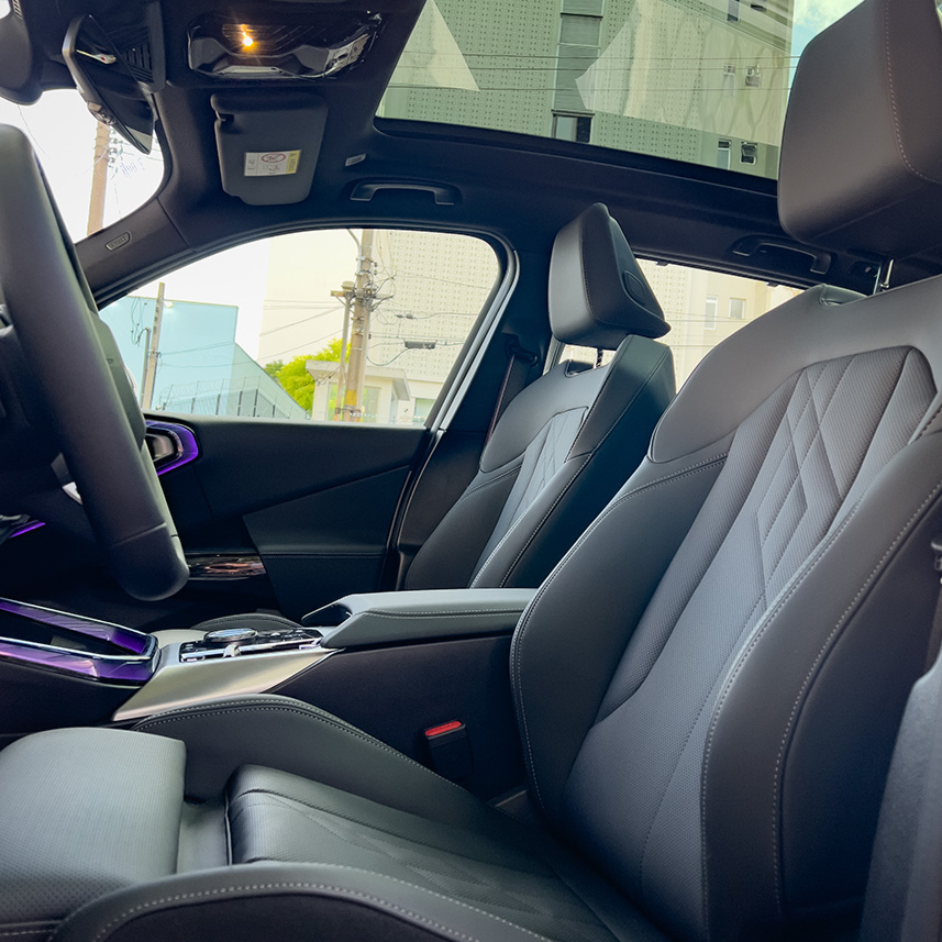 galeria-BMW-X3-30xLINE-MSPORT-2026-0km-05