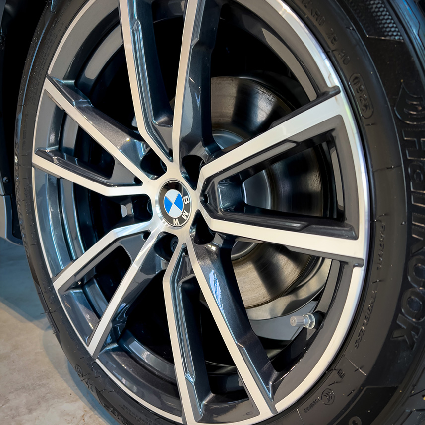 galeria-BMW320-SPORT-GP-2026-0KM-02