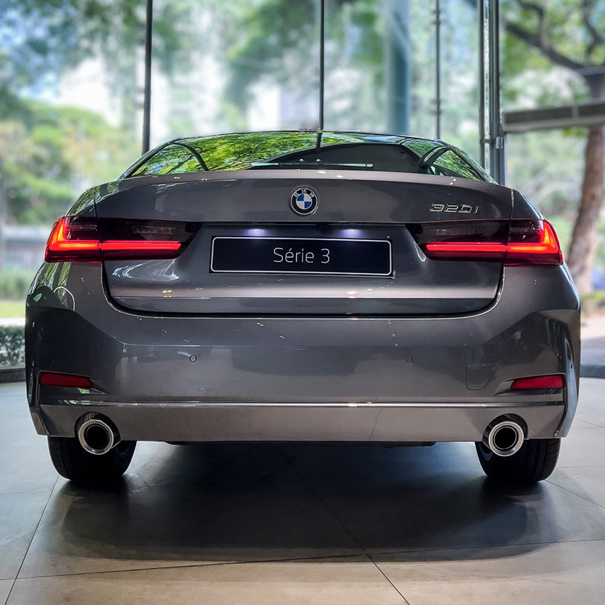 galeria-BMW320-SPORT-GP-2026-0KM-05