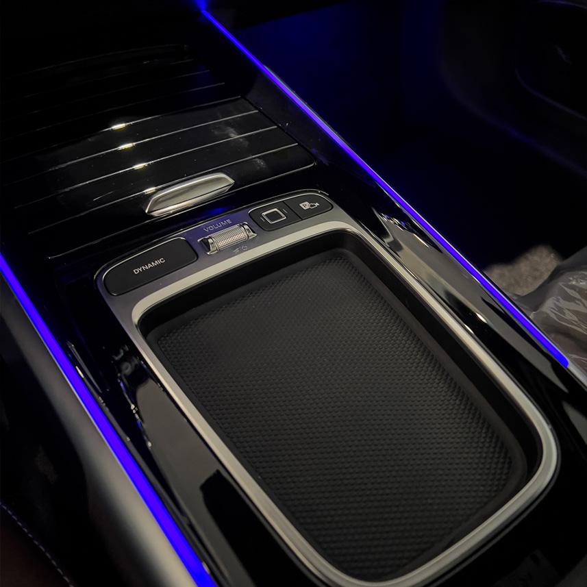 galeria-MERCEDES-BENZ-GLB-220-AMG-LINE–4MATIC-0km-2025-02