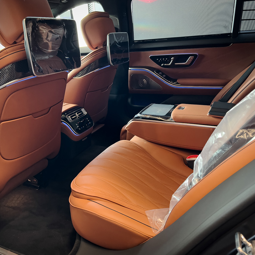 galeria-MERCEDES=BENZ-S63-AMG-EPERFORMANCE-V8-2025-0km-02