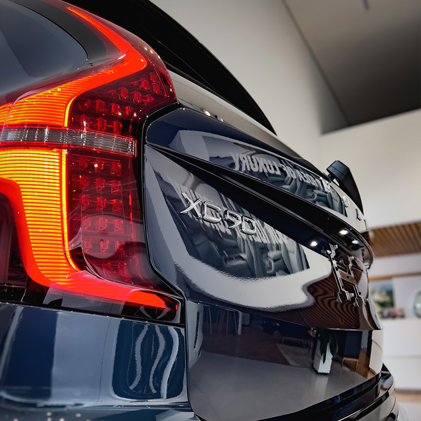 galeria-VOLVO-XC90-ULTRA-T8-2026-0km-04