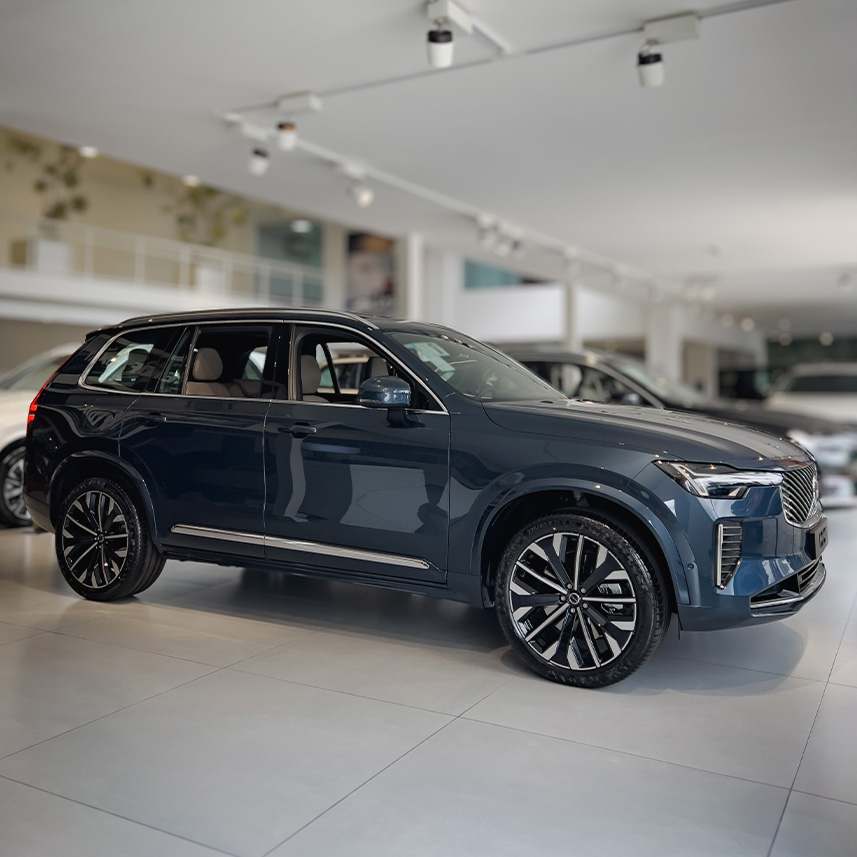 galeria-VOLVO-XC90-ULTRA-T8-2026-0km-08