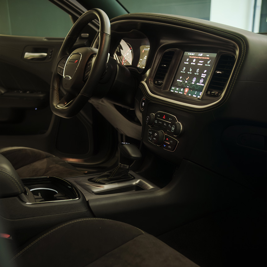 galeria-Dodge-Charger-Scat-Pack-Swinge-v8-2023-09