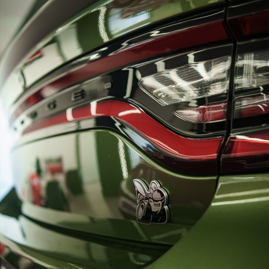 galeria-Dodge-Charger-Scat-Pack-Swinge-v8-2023-13