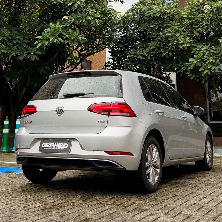 galeria-Volkswagen-Golf-Comfortline-TSI-2018-06