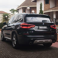 LP-AUX-img2-BMW-X3-xDrive20i