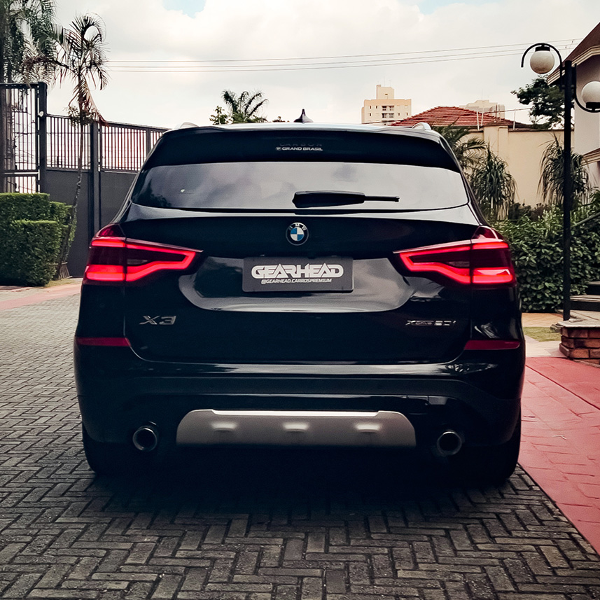 galeria-BMW-X3-xDrive20i-07